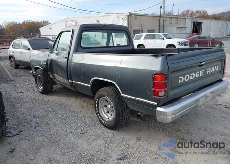 1987 Dodge D-Series D100 z USA, uszkodzony, nr VIN 1B7FD04T4HS490638